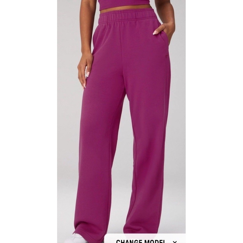 Fabletics Year Round Terry Pant Wide Leg Sweatpants Berry Crush Purple L Short